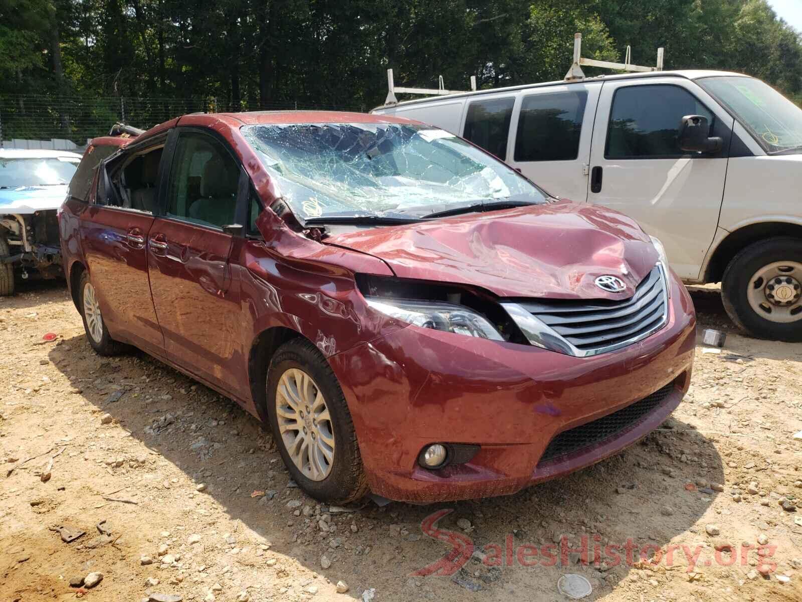 5TDYZ3DC1HS896896 2017 TOYOTA SIENNA