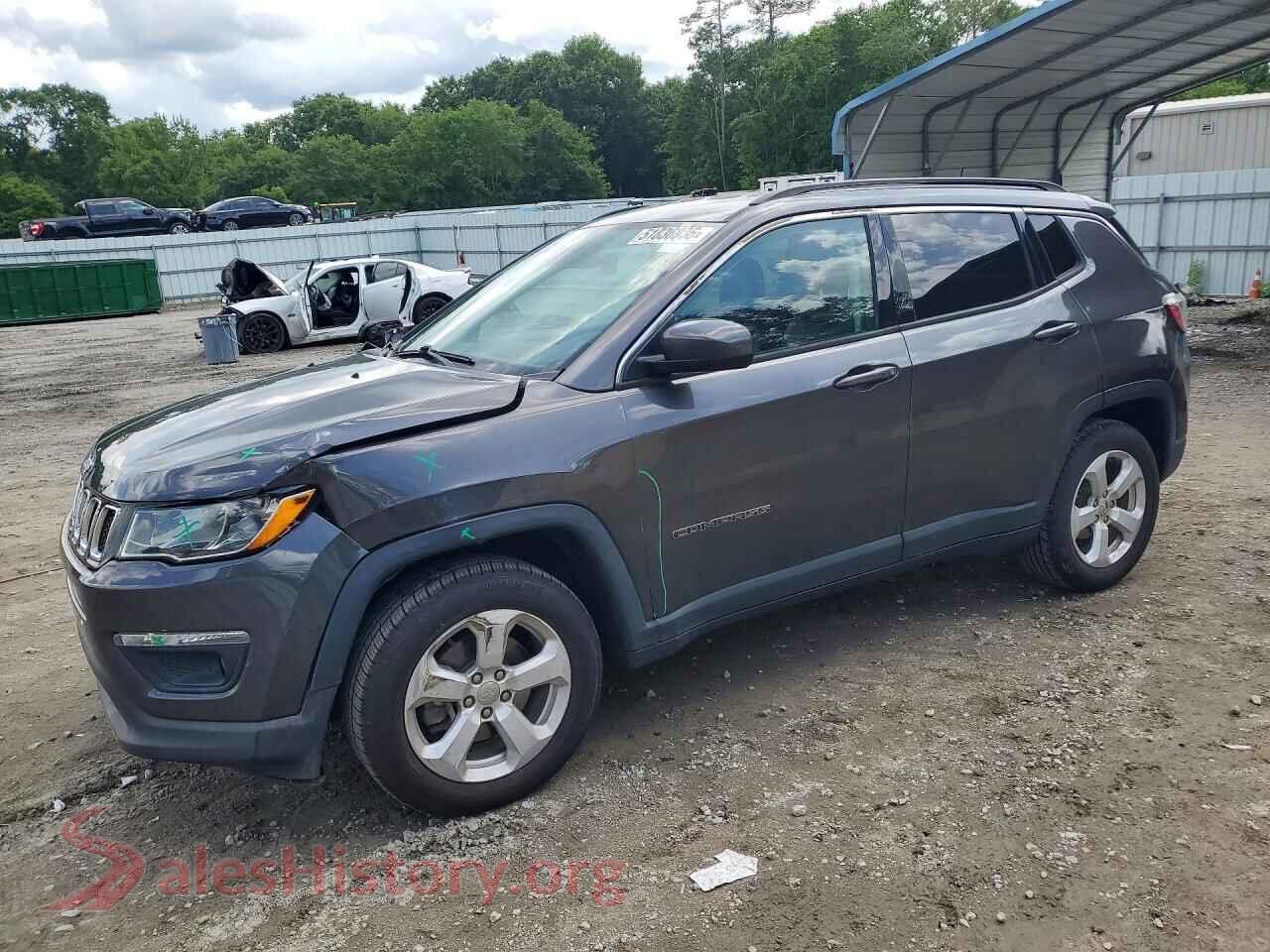 3C4NJCBB4JT467963 2018 JEEP COMPASS