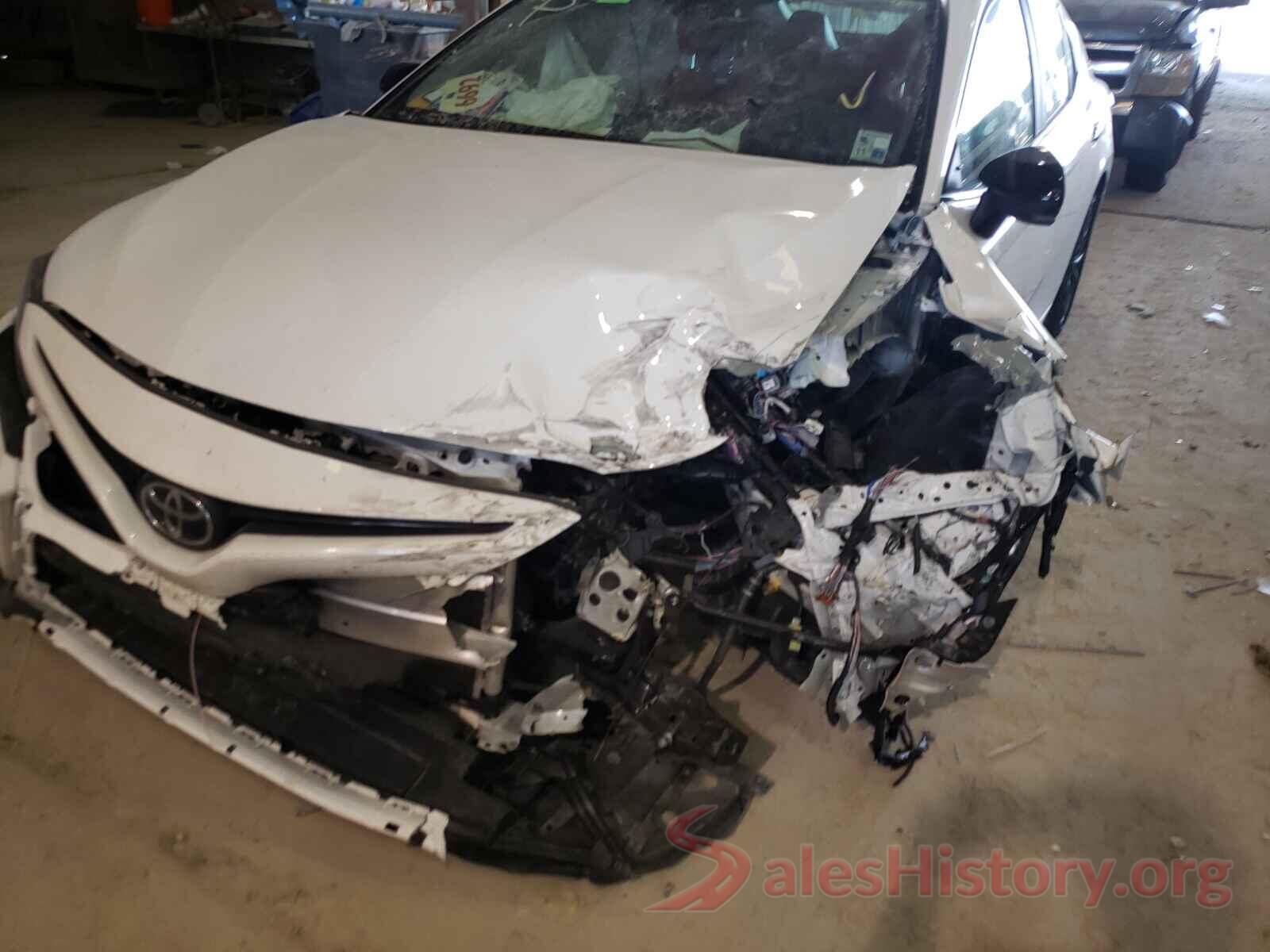 4T1G11AK1MU410026 2021 TOYOTA CAMRY