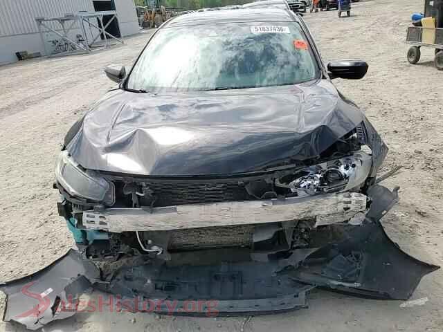 2019 HONDA CIVIC VIN 2HGFC2F60KH524967, trunk area
