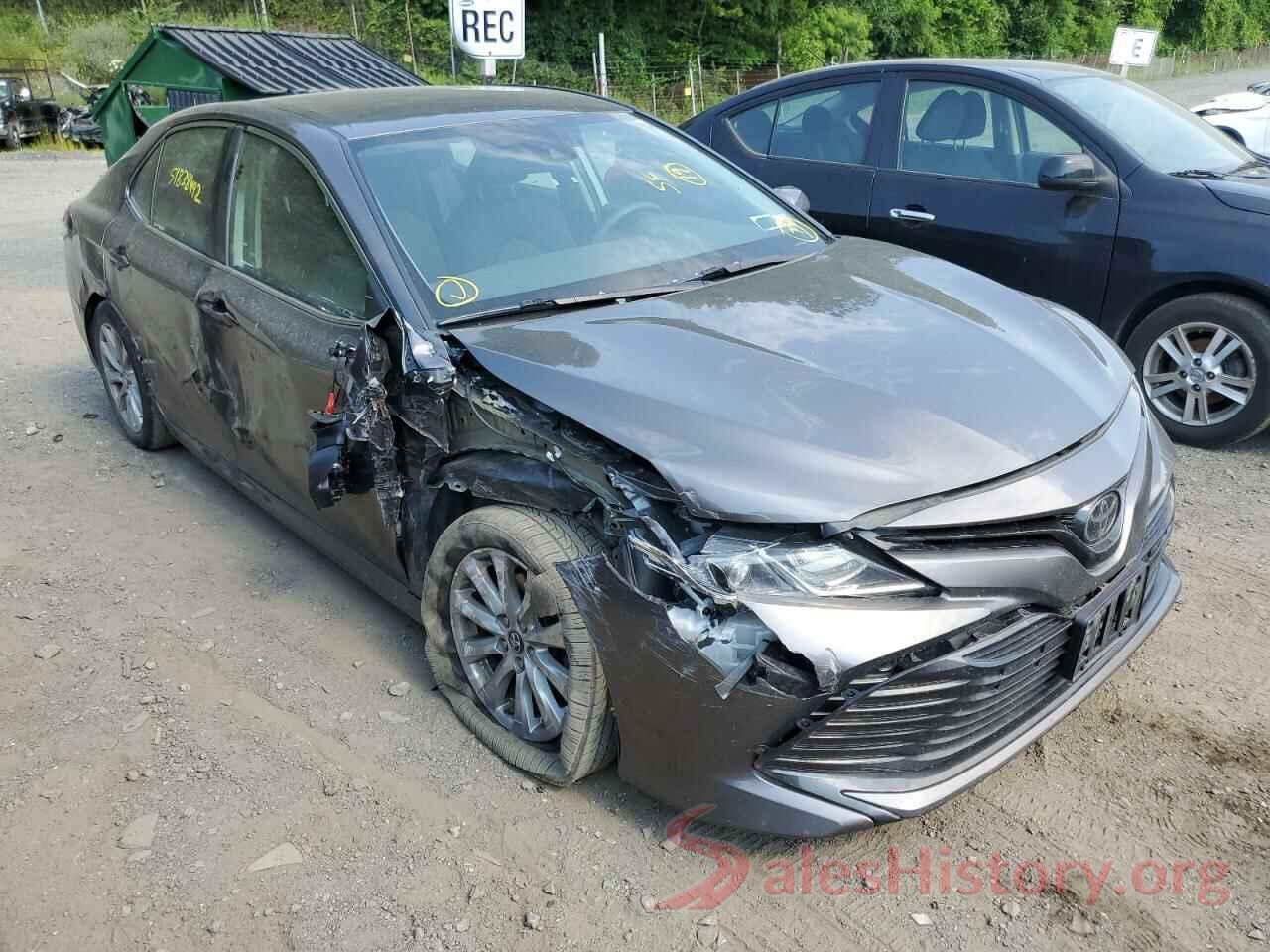 4T1B11HK1KU736096 2019 TOYOTA CAMRY