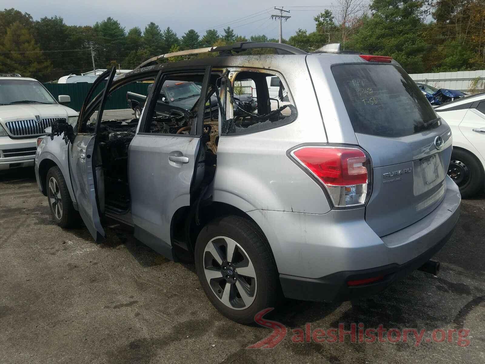 JF2SJABC9JH578251 2018 SUBARU FORESTER