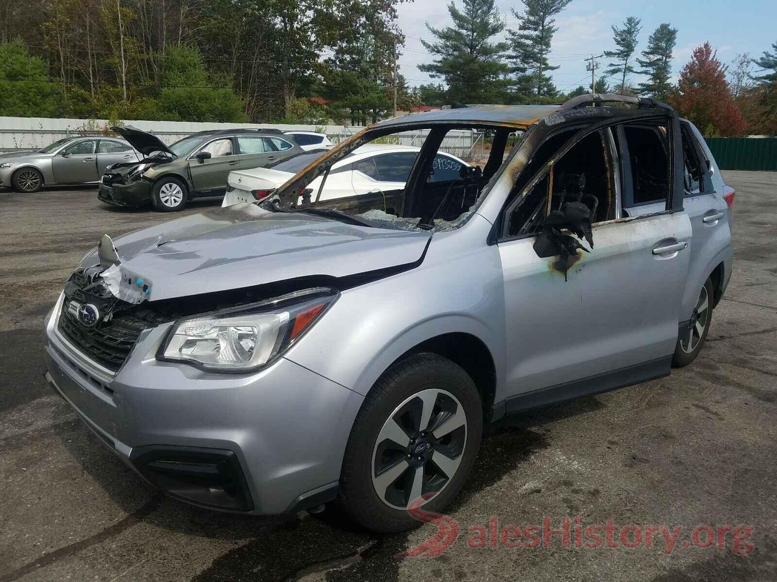 JF2SJABC9JH578251 2018 SUBARU FORESTER