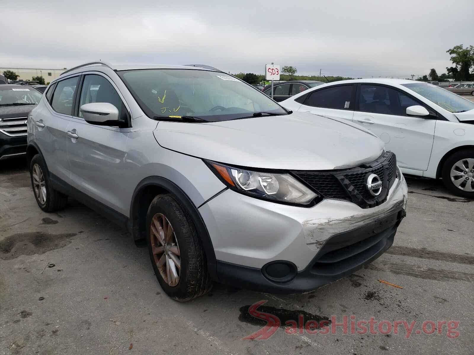 JN1BJ1CP4HW035740 2017 NISSAN ROGUE