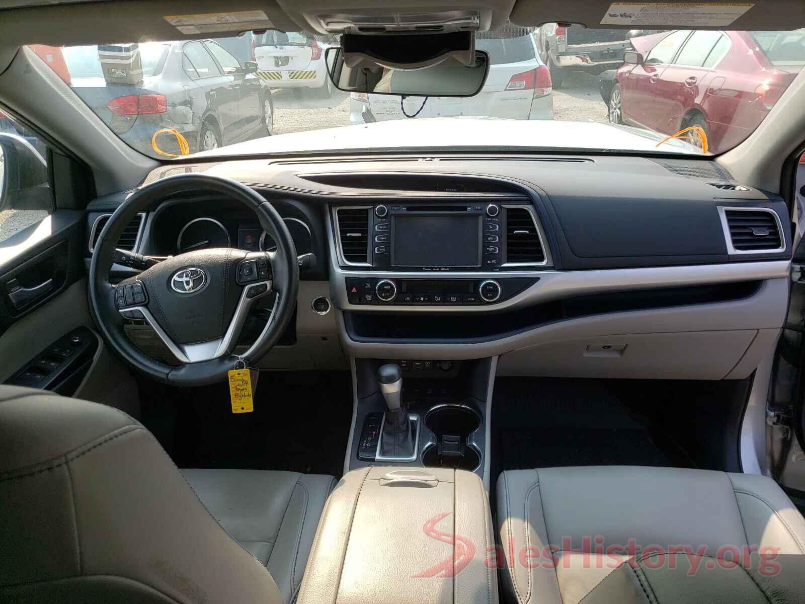 5TDJZRFH9KS580053 2019 TOYOTA HIGHLANDER