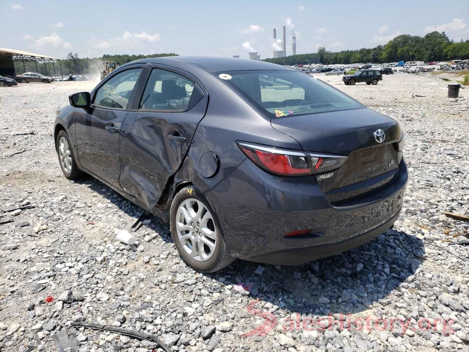 3MYDLBYV4JY329734 2018 TOYOTA YARIS