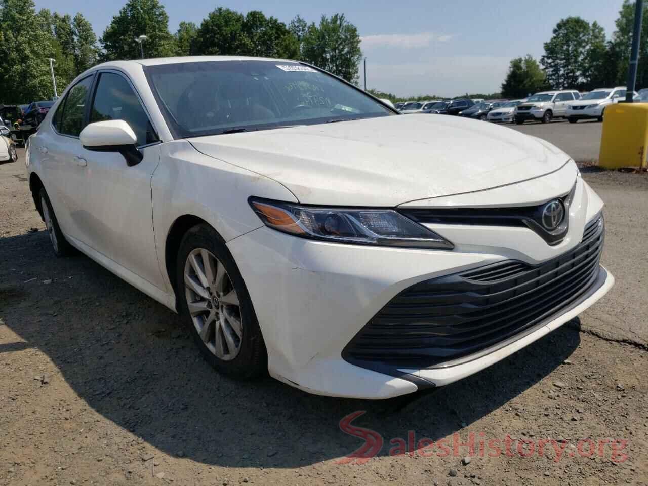 JTNB11HK3J3010308 2018 TOYOTA CAMRY