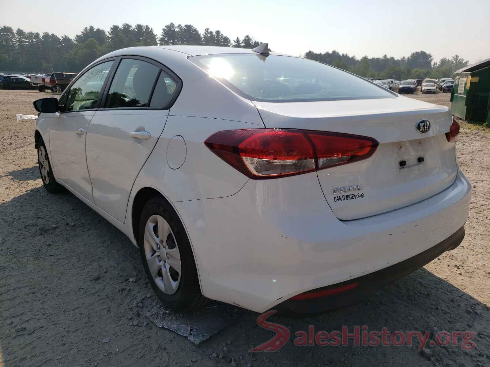 3KPFK4A72HE032815 2017 KIA FORTE