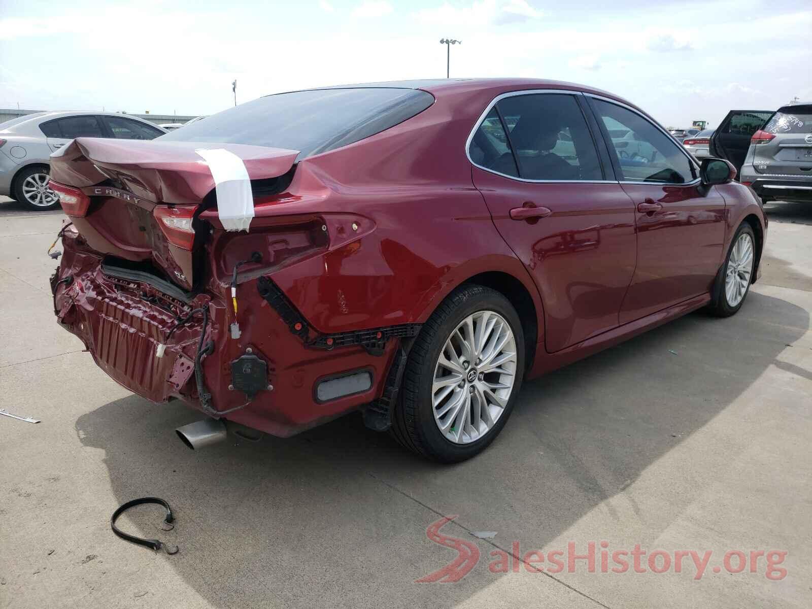 4T1B11HKXJU551270 2018 TOYOTA CAMRY