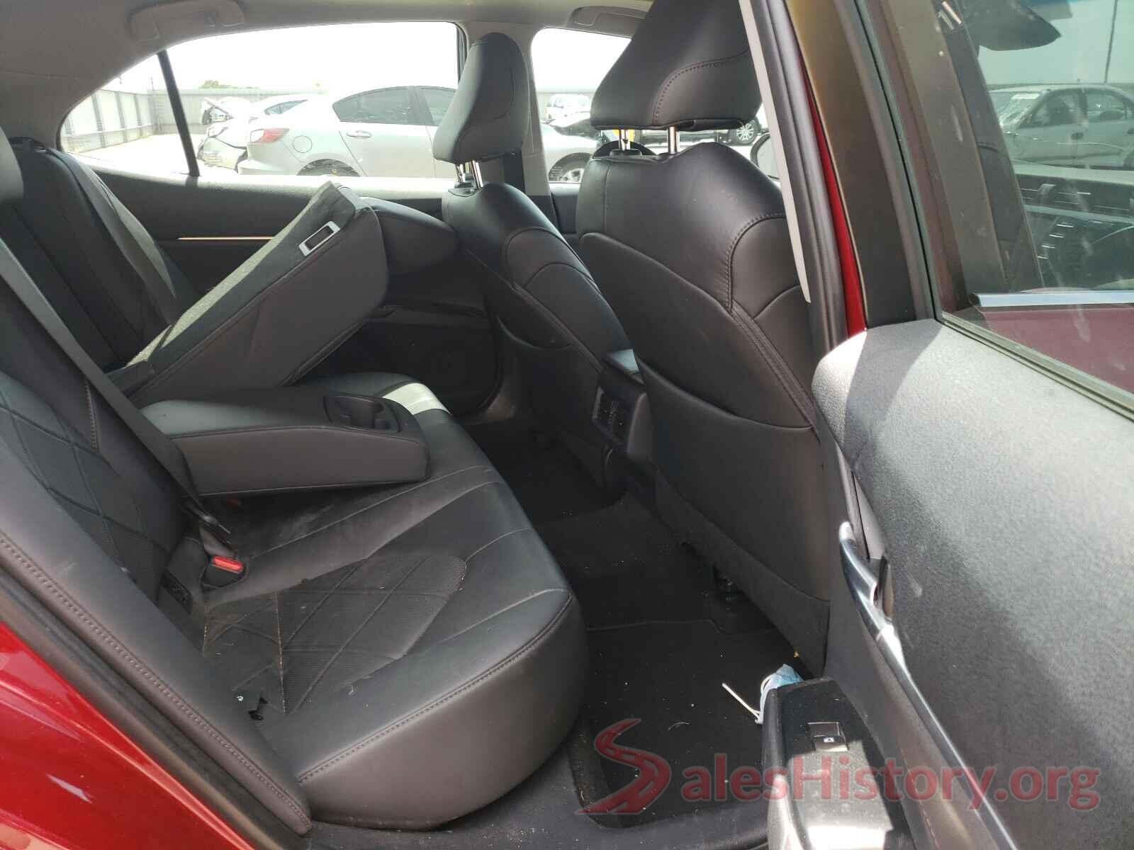 4T1B11HKXJU551270 2018 TOYOTA CAMRY