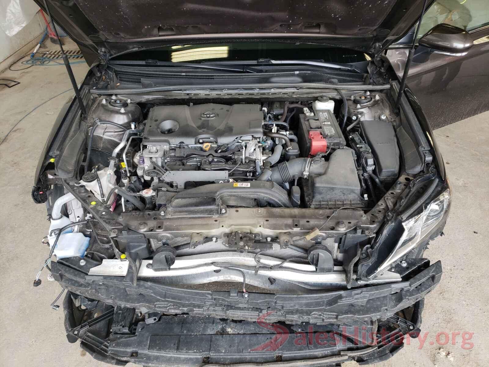 4T1B11HKXJU651658 2018 TOYOTA CAMRY