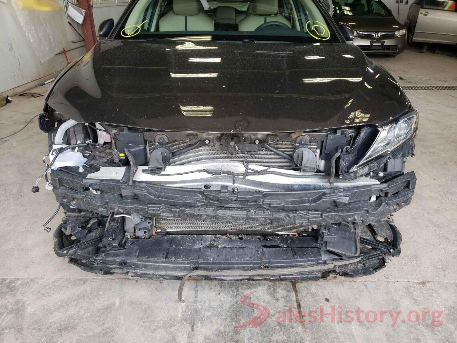 4T1B11HKXJU651658 2018 TOYOTA CAMRY