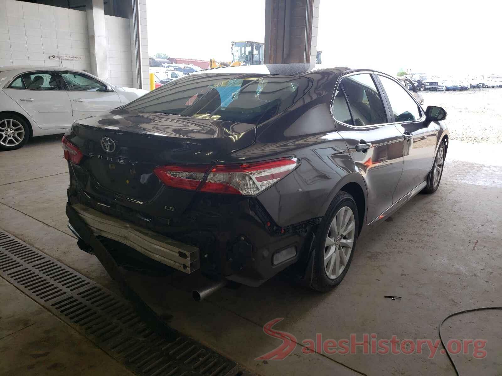 4T1B11HKXJU651658 2018 TOYOTA CAMRY