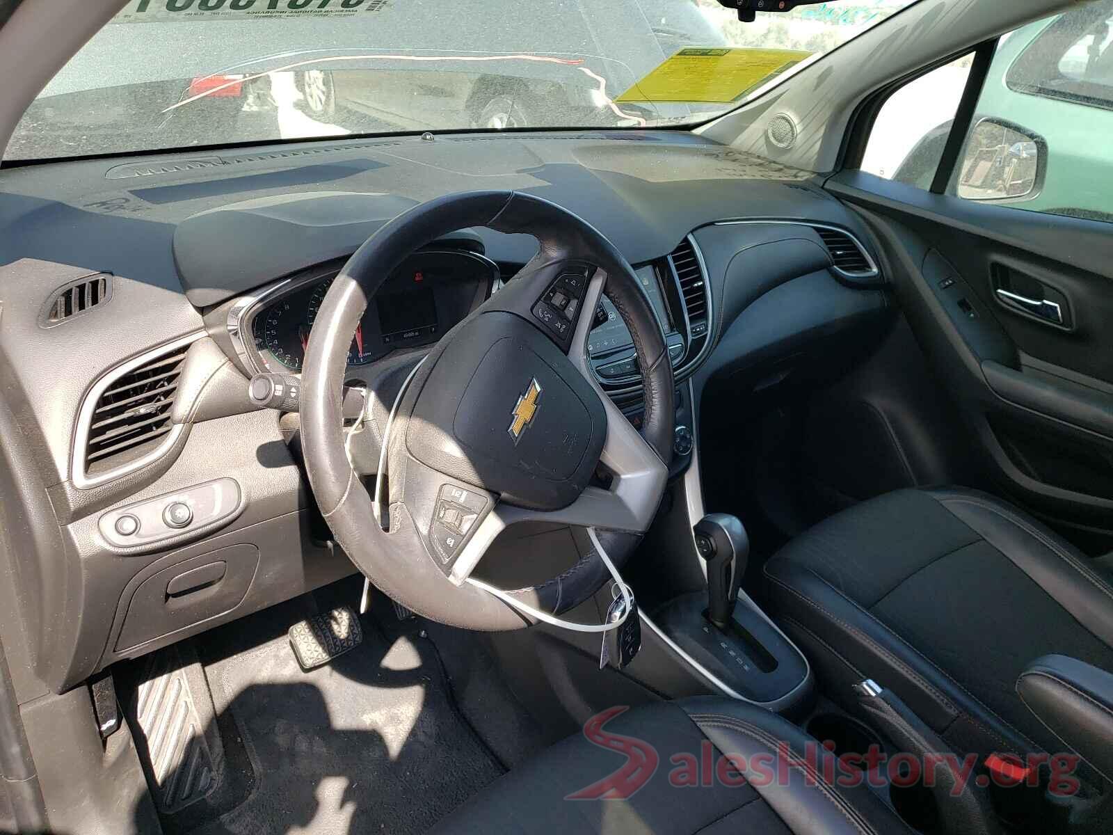 KL7CJLSB9JB721558 2018 CHEVROLET TRAX