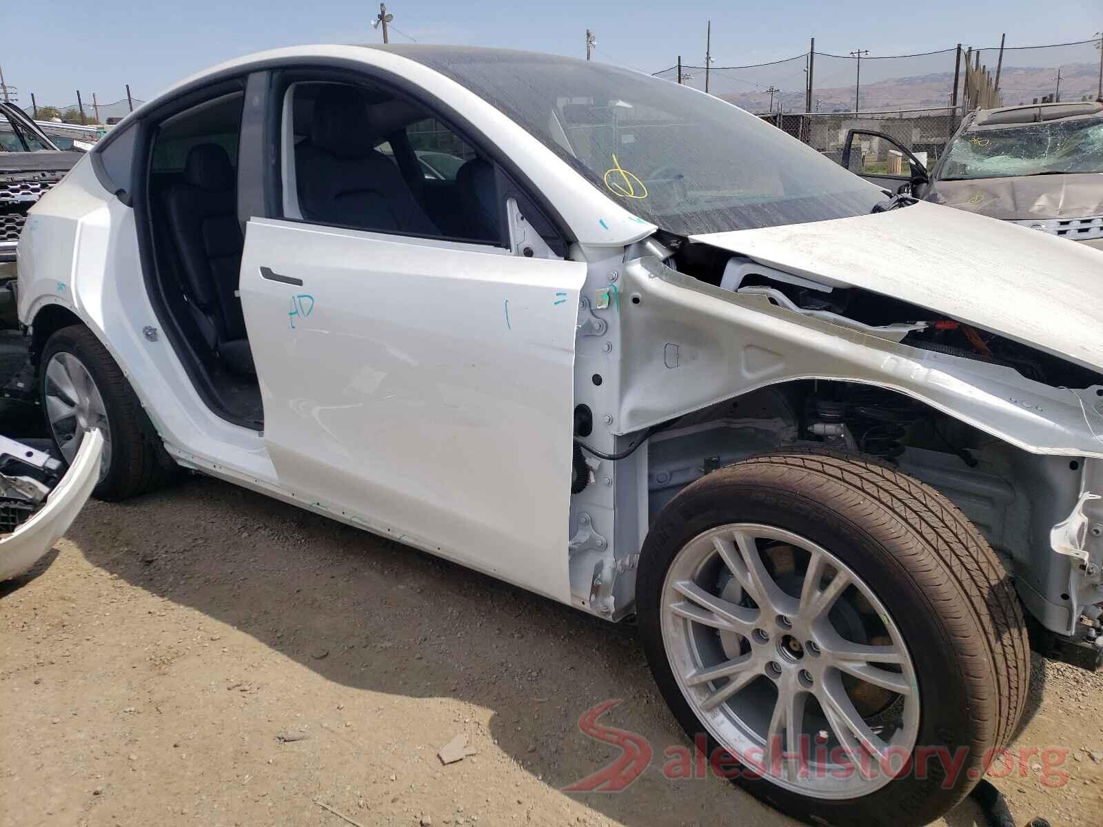 5YJYGDEE7MF157039 2021 TESLA MODEL Y