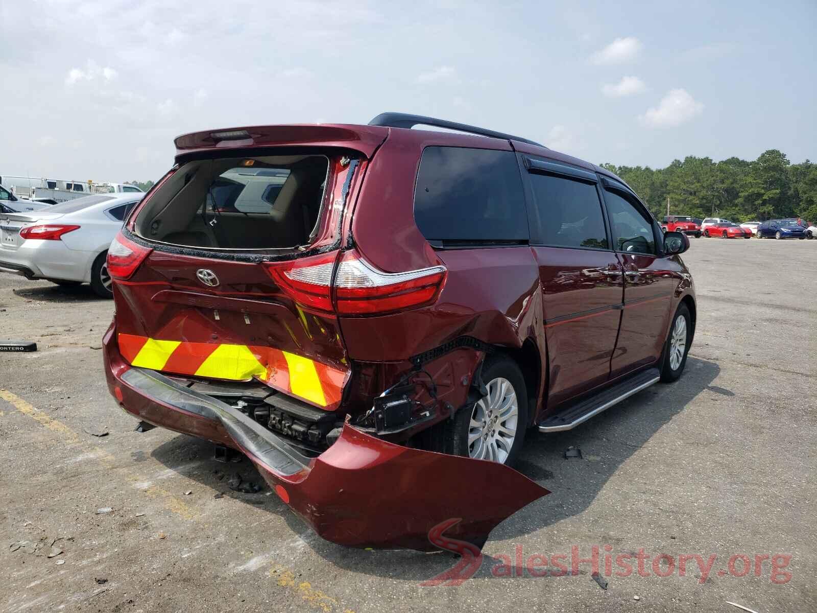 5TDYZ3DC3HS841320 2017 TOYOTA SIENNA