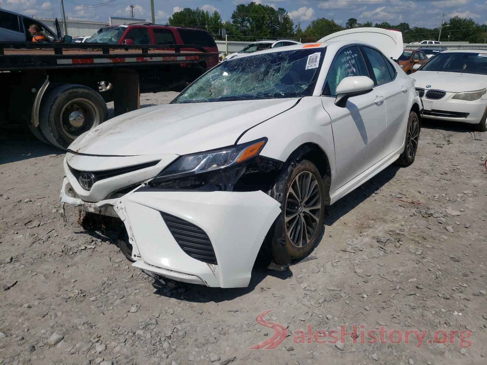 4T1B11HK1JU148407 2018 TOYOTA CAMRY