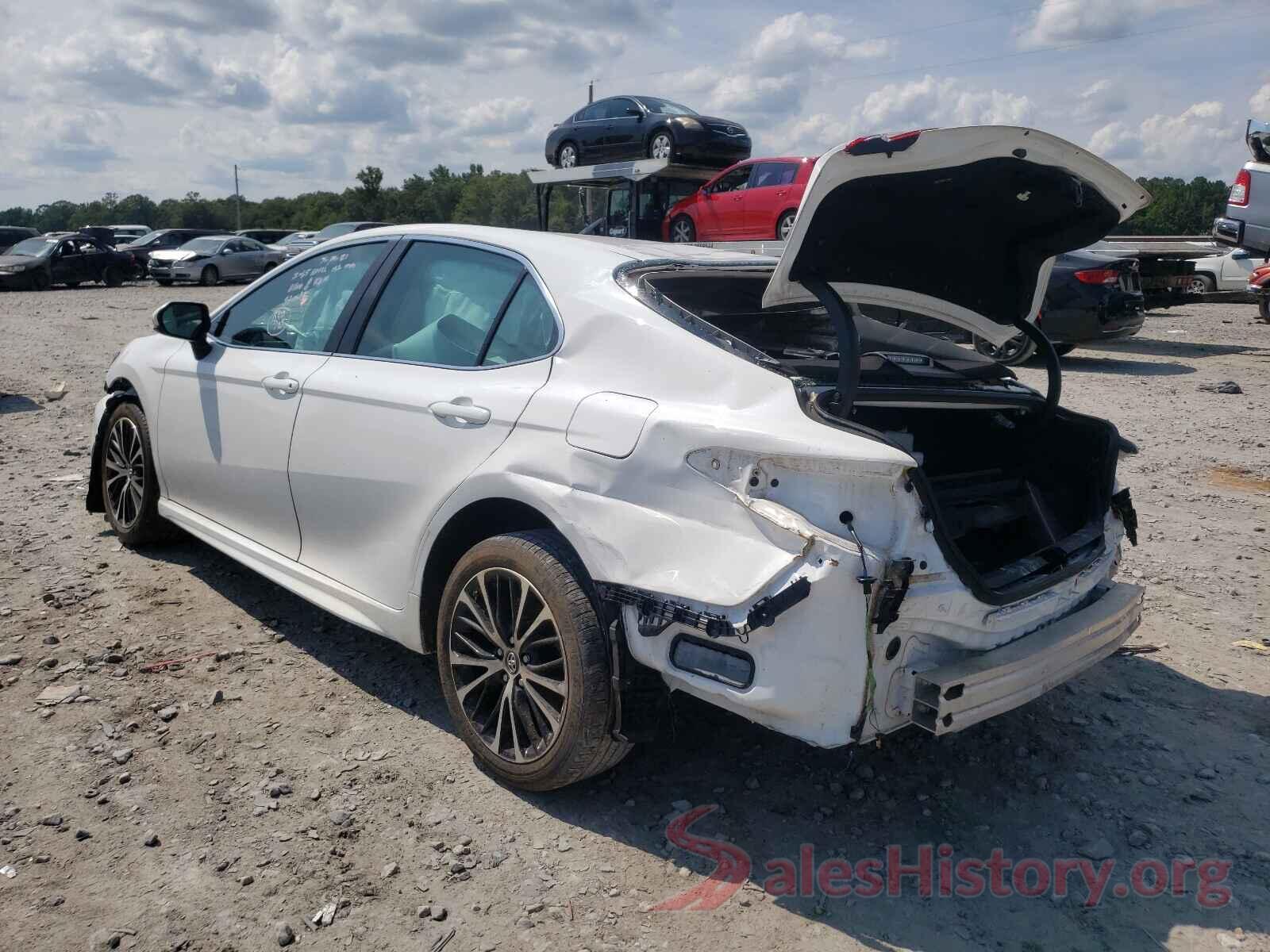 4T1B11HK1JU148407 2018 TOYOTA CAMRY