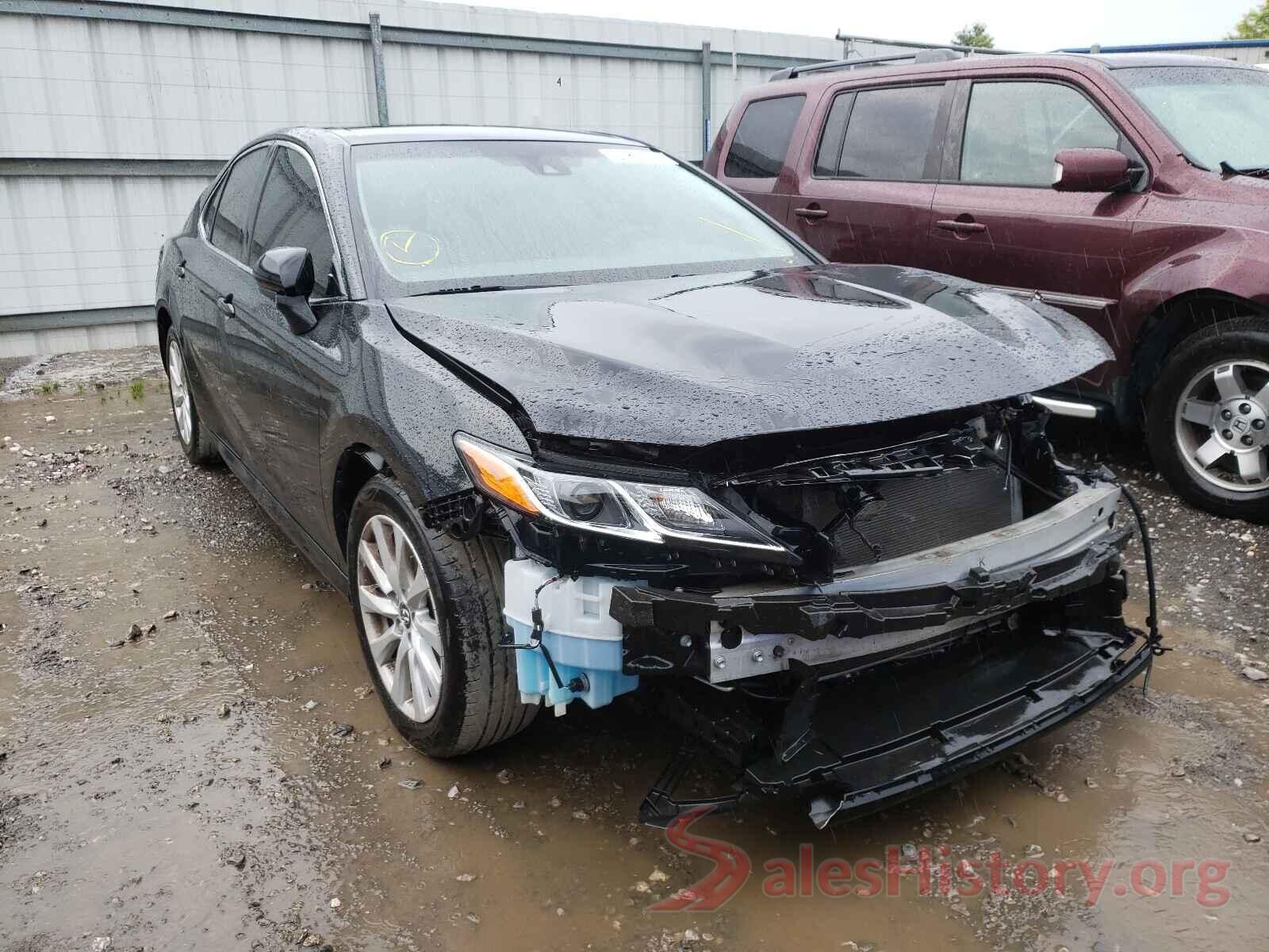 JTNB11HK8J3021241 2018 TOYOTA CAMRY