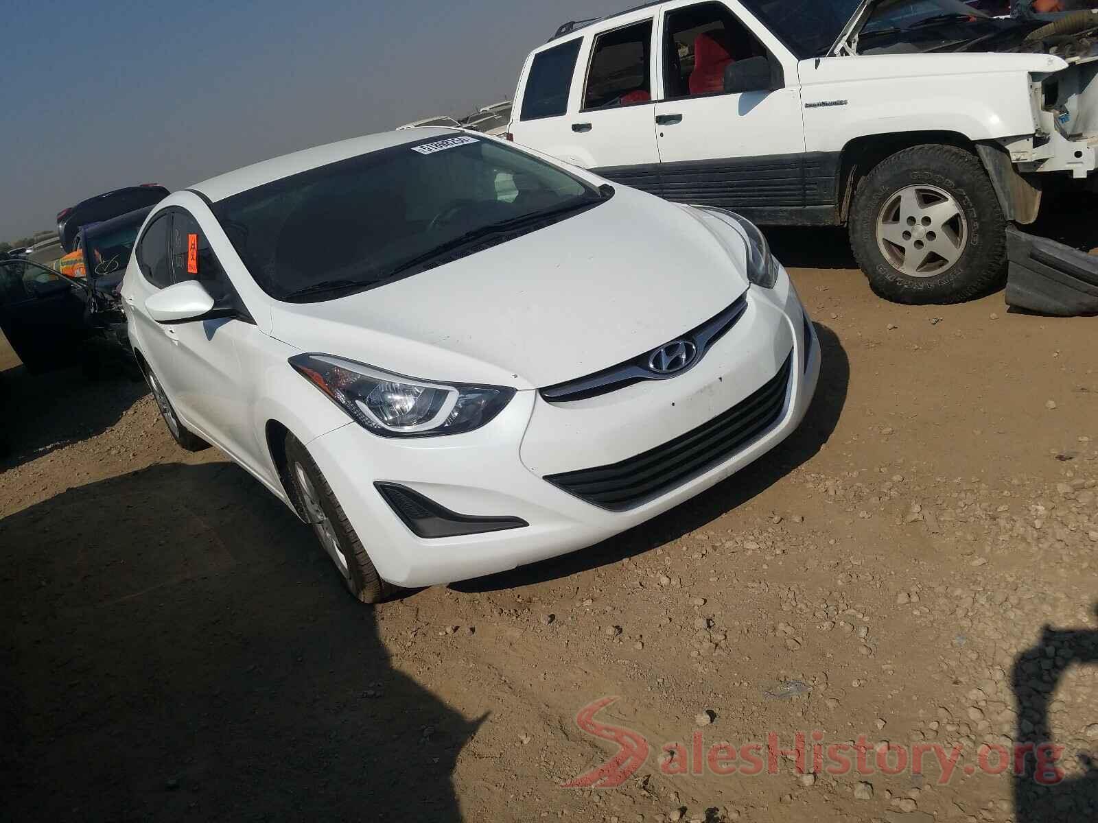 5NPDH4AE4GH728302 2016 HYUNDAI ELANTRA