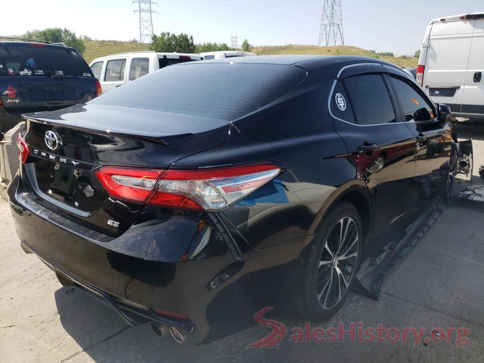 4T1B11HK9JU594952 2018 TOYOTA CAMRY