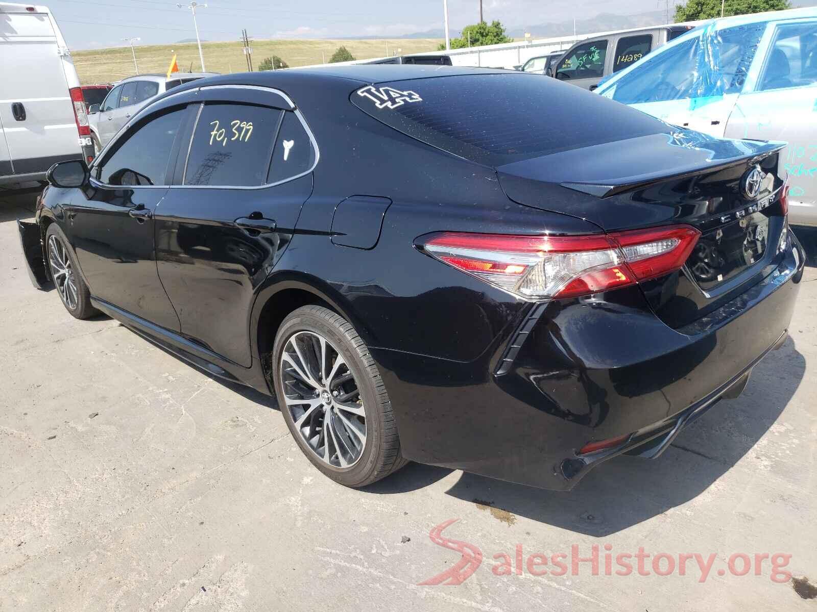 4T1B11HK9JU594952 2018 TOYOTA CAMRY