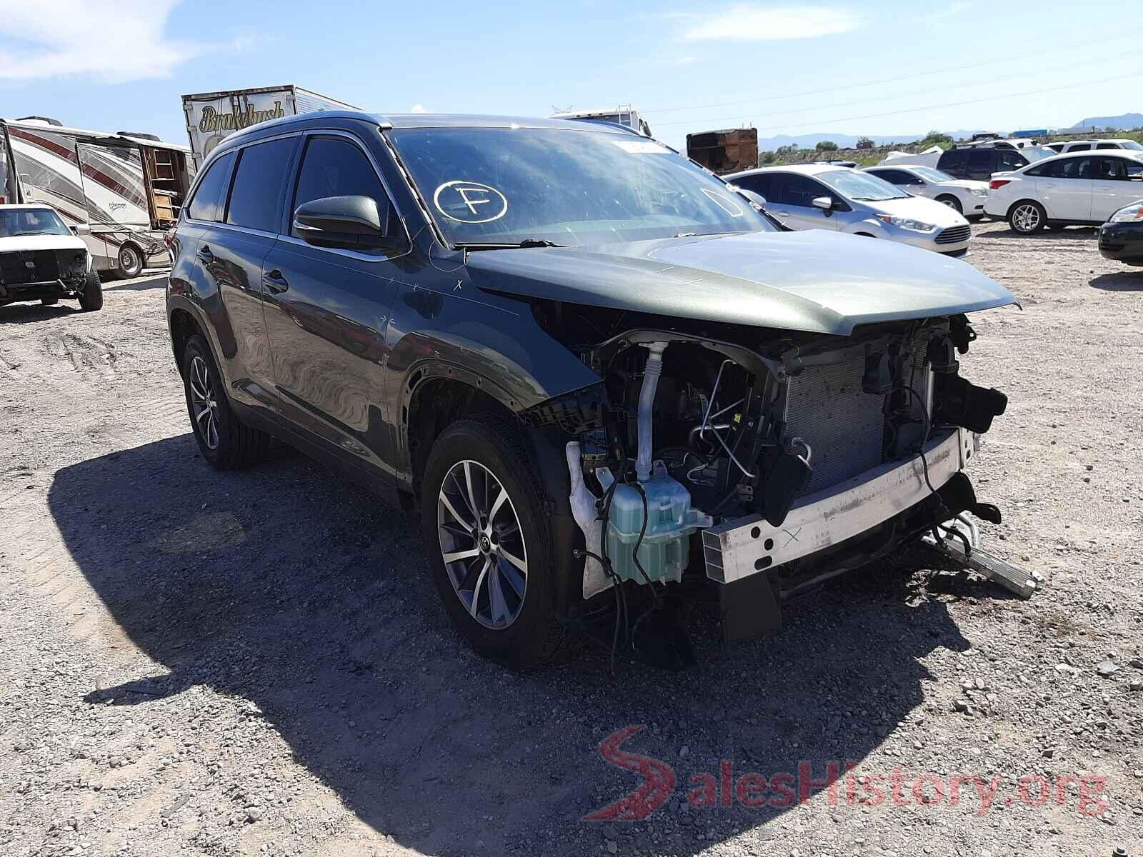 5TDKZRFH6KS307401 2019 TOYOTA HIGHLANDER