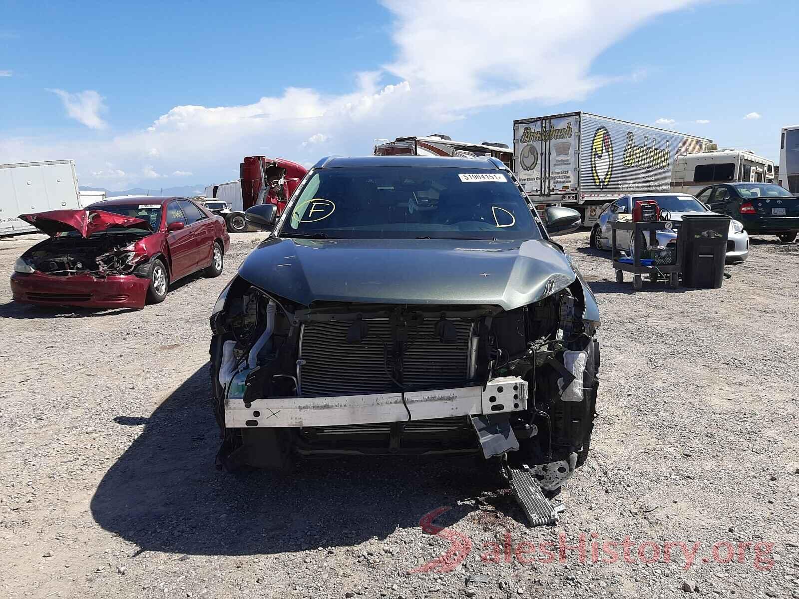 5TDKZRFH6KS307401 2019 TOYOTA HIGHLANDER