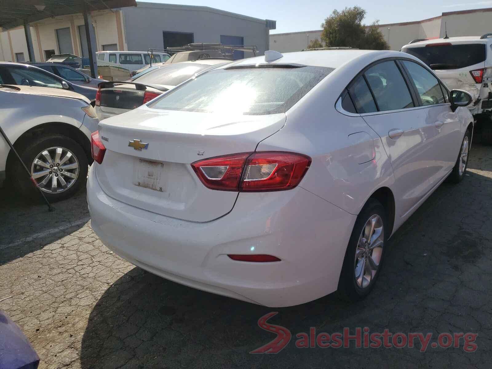 1G1BE5SM0K7125011 2019 CHEVROLET CRUZE