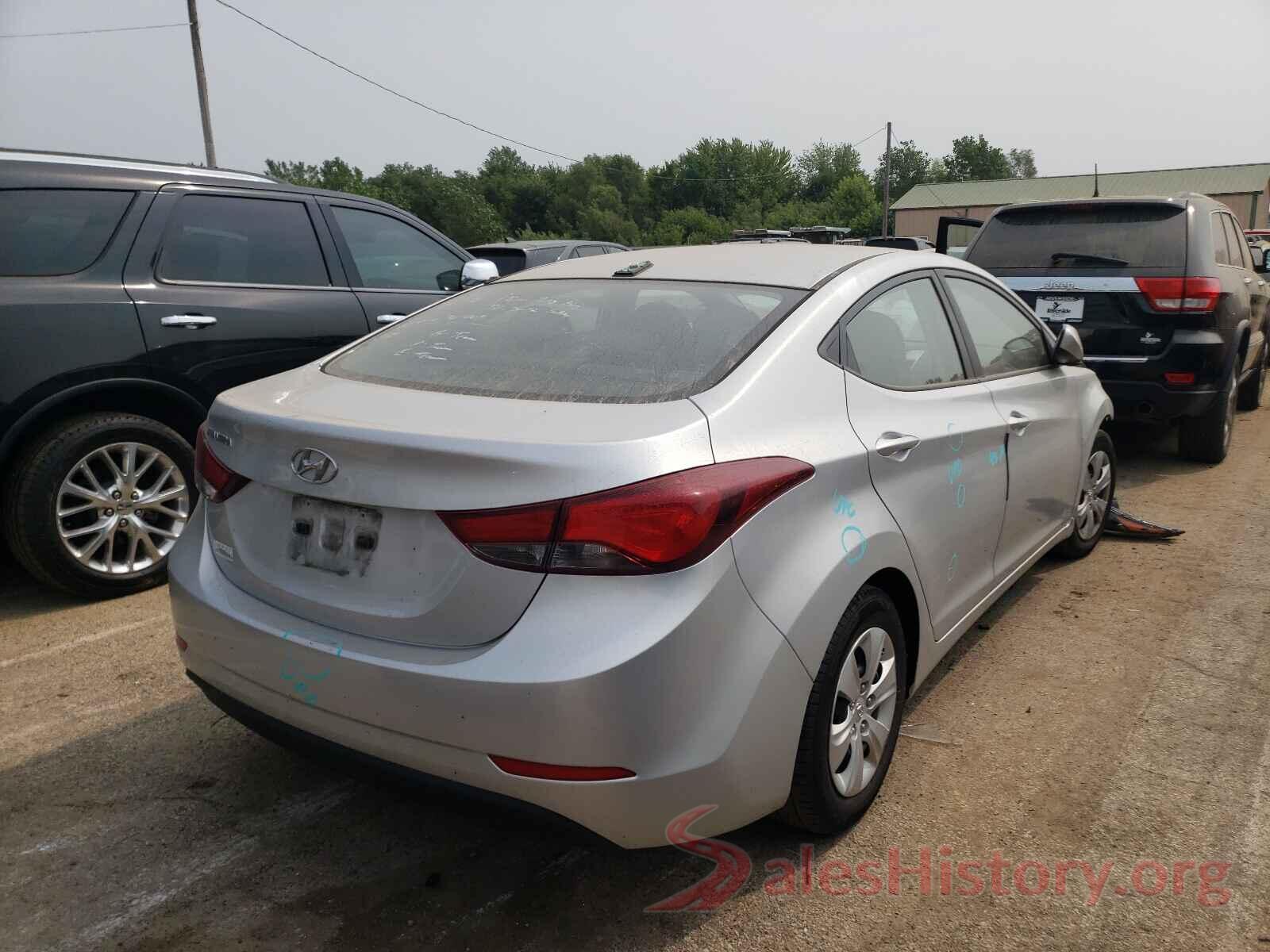 5NPDH4AE3GH705061 2016 HYUNDAI ELANTRA