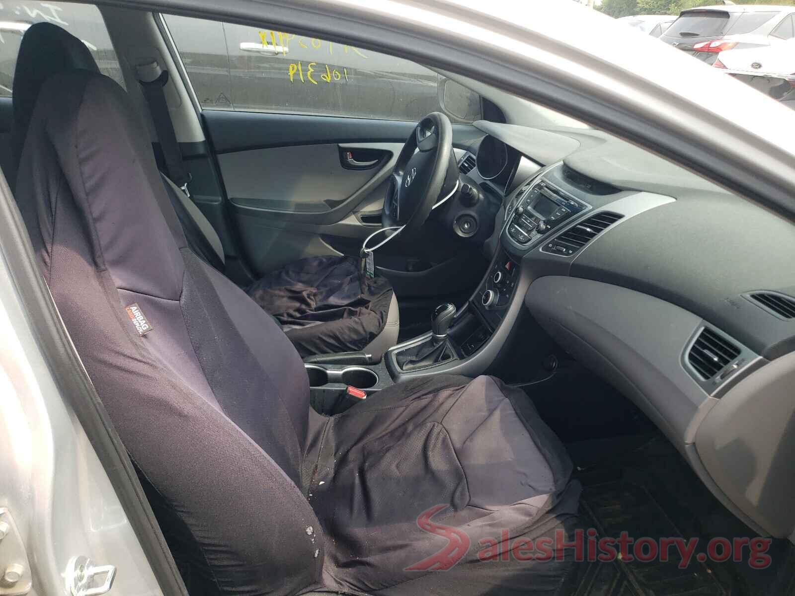 5NPDH4AE3GH705061 2016 HYUNDAI ELANTRA