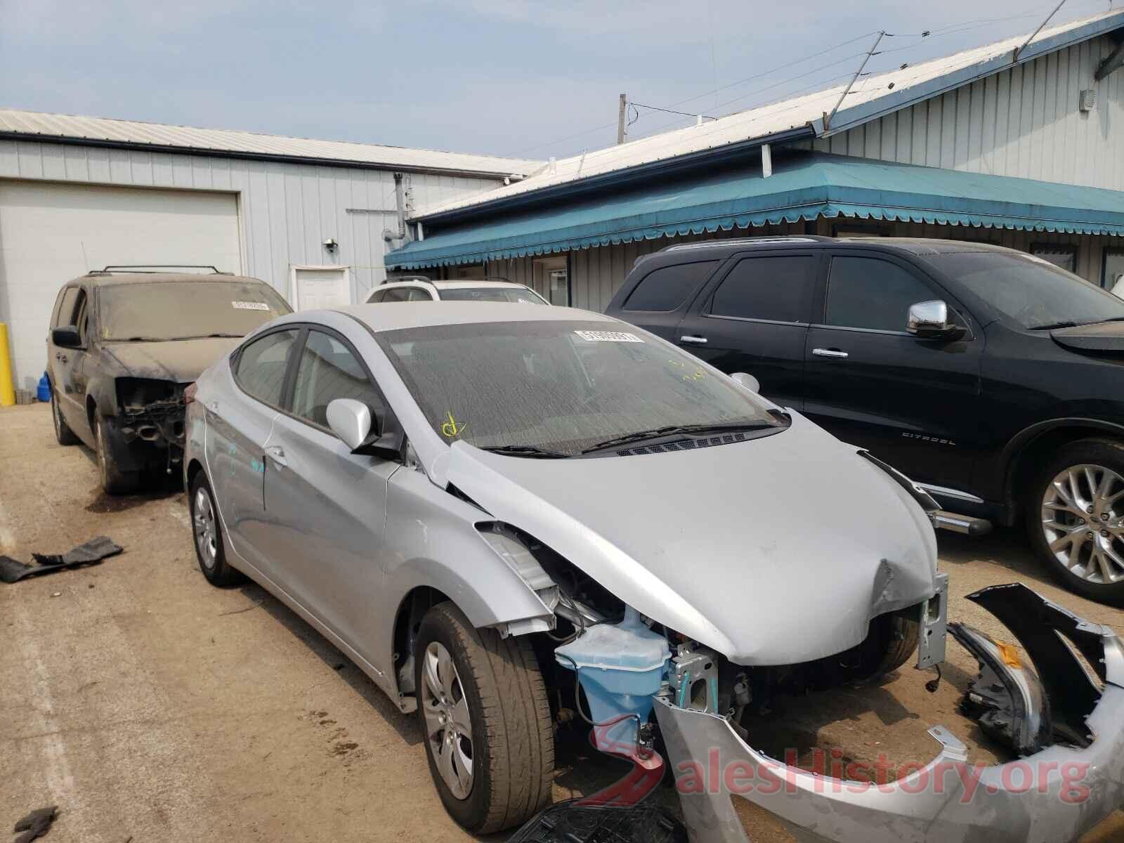 5NPDH4AE3GH705061 2016 HYUNDAI ELANTRA