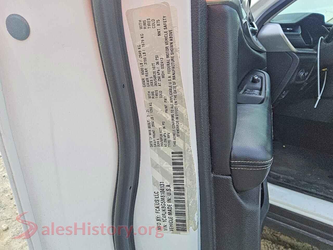 2021 JEEP CHEROKEE VIN 1C4RJKBG5M8104131, trunk area