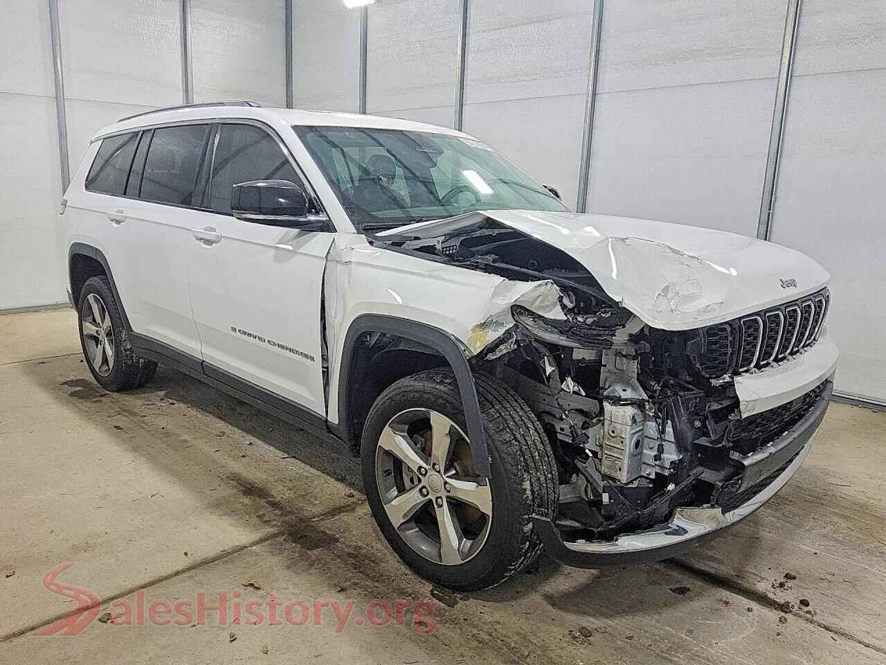 2021 JEEP CHEROKEE VIN 1C4RJKBG5M8104131, rear 3/4 view