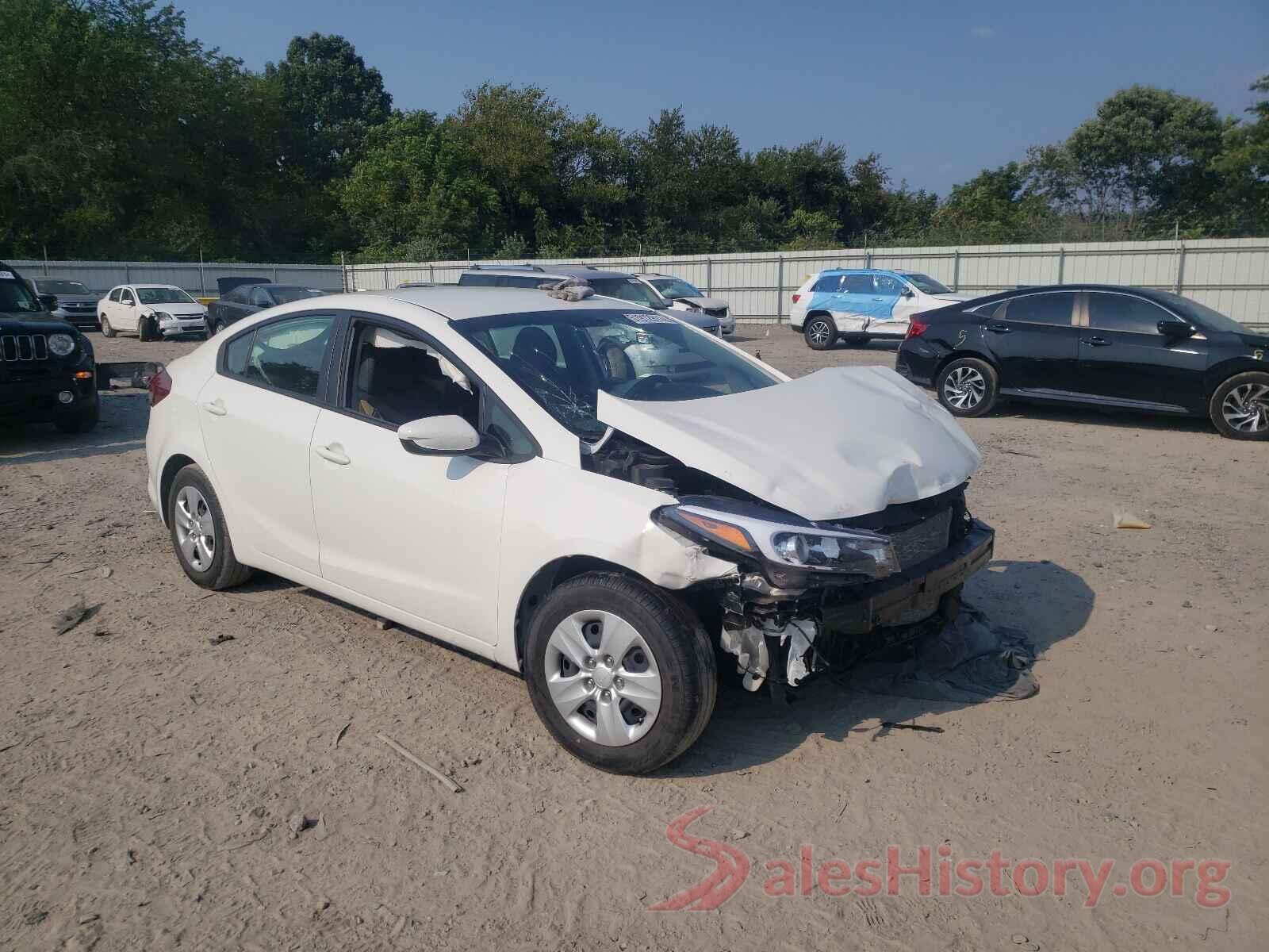 3KPFK4A7XJE228121 2018 KIA FORTE