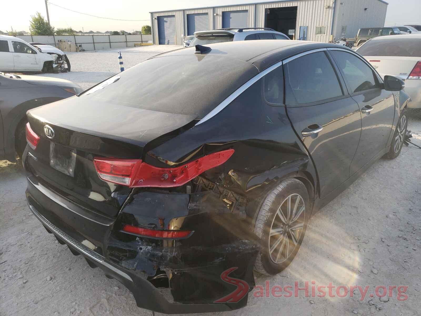 5XXGT4L34KG335900 2019 KIA OPTIMA