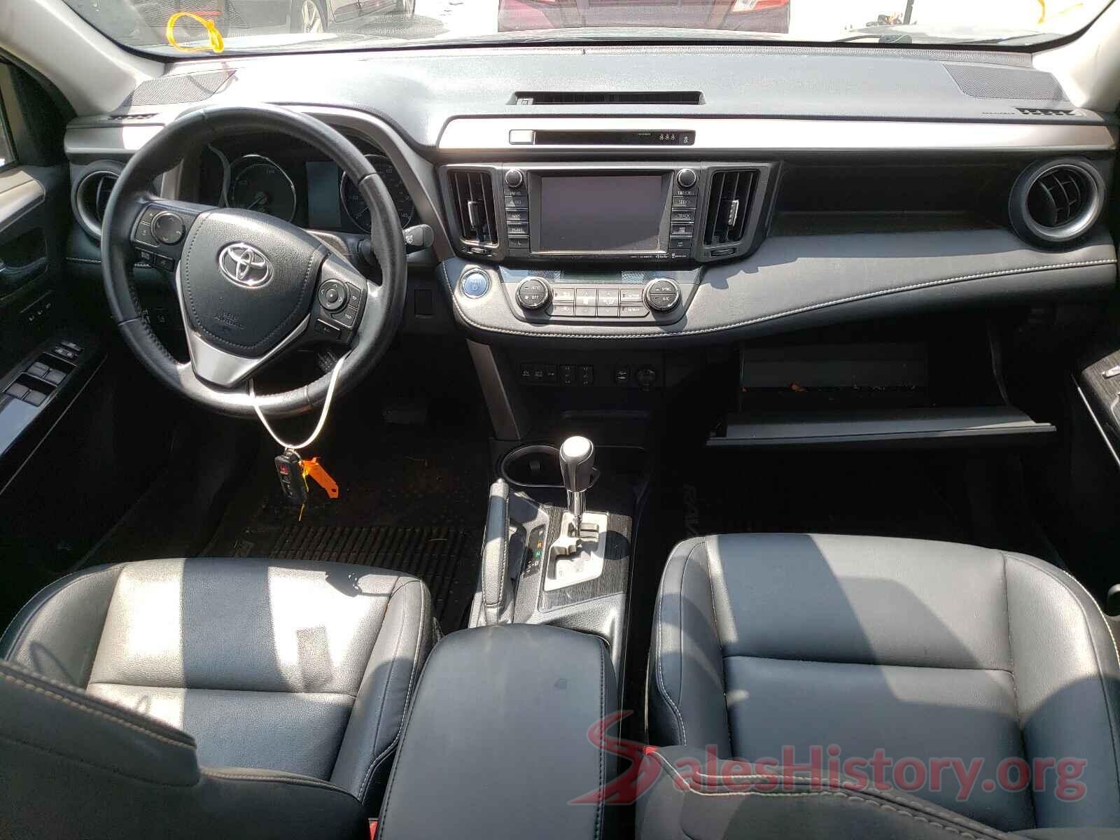 JTMDJREV1HD064754 2017 TOYOTA RAV4