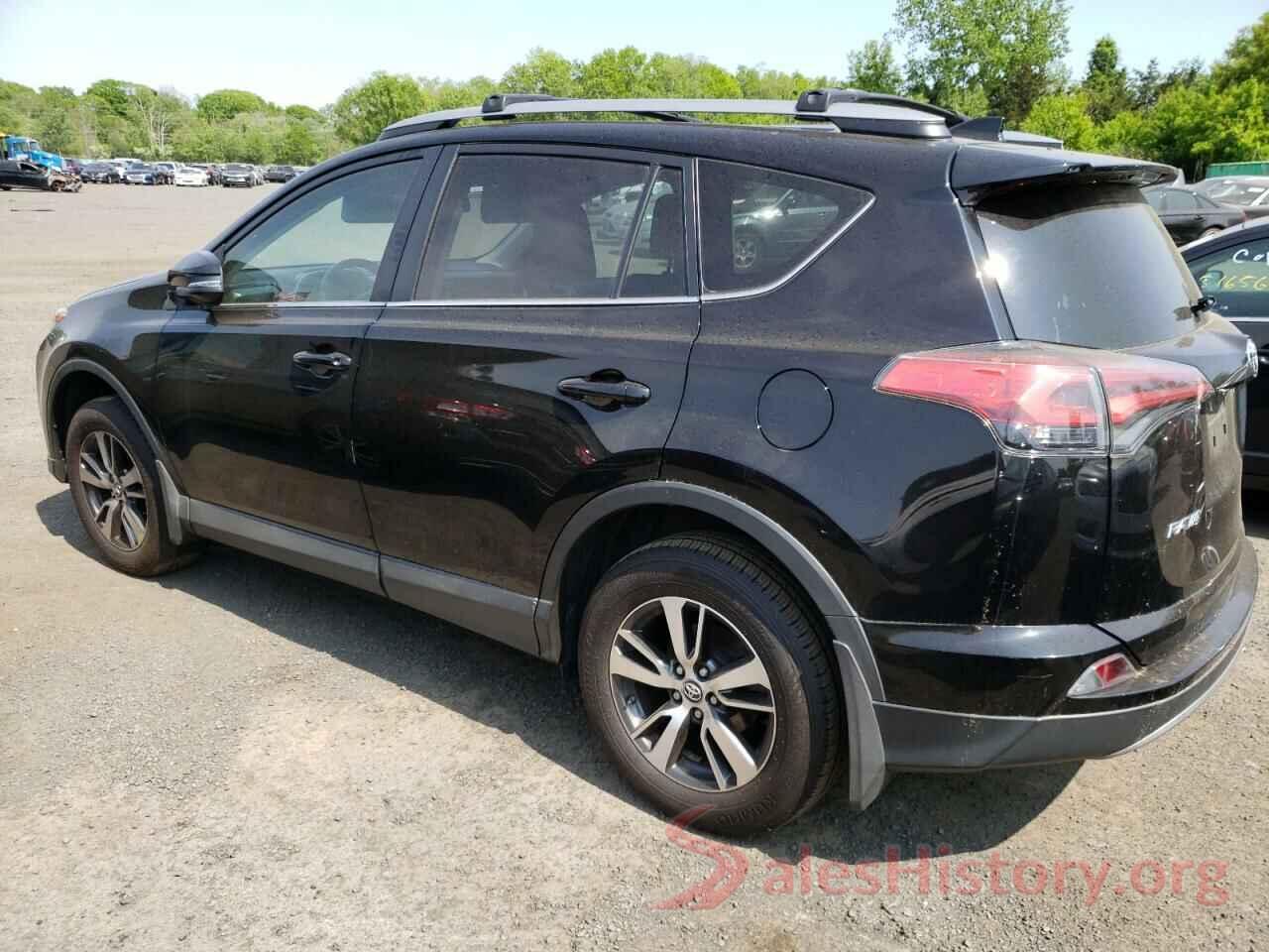 2T3RFREV6JW821938 2018 TOYOTA RAV4