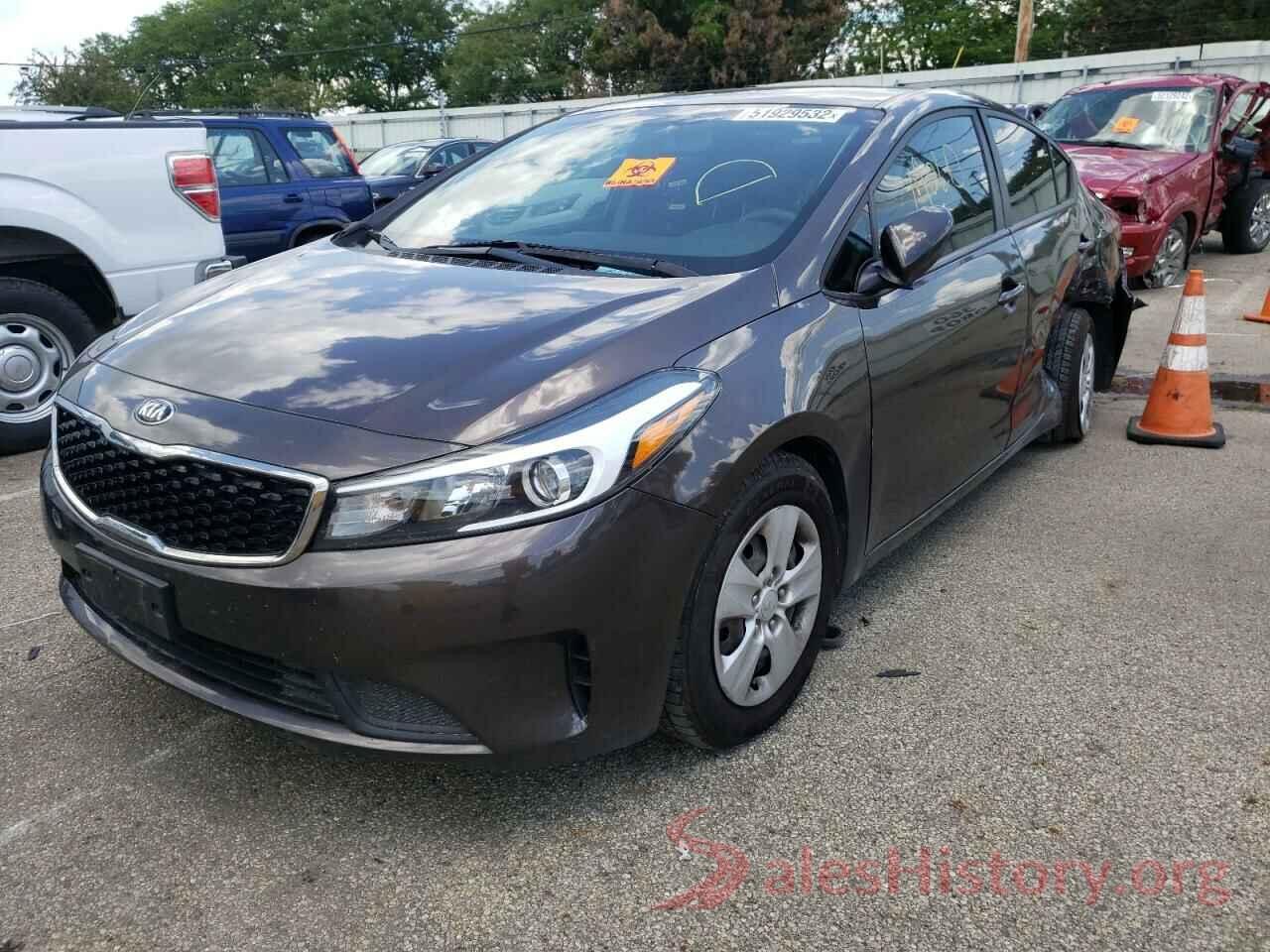 3KPFK4A73HE018339 2017 KIA FORTE