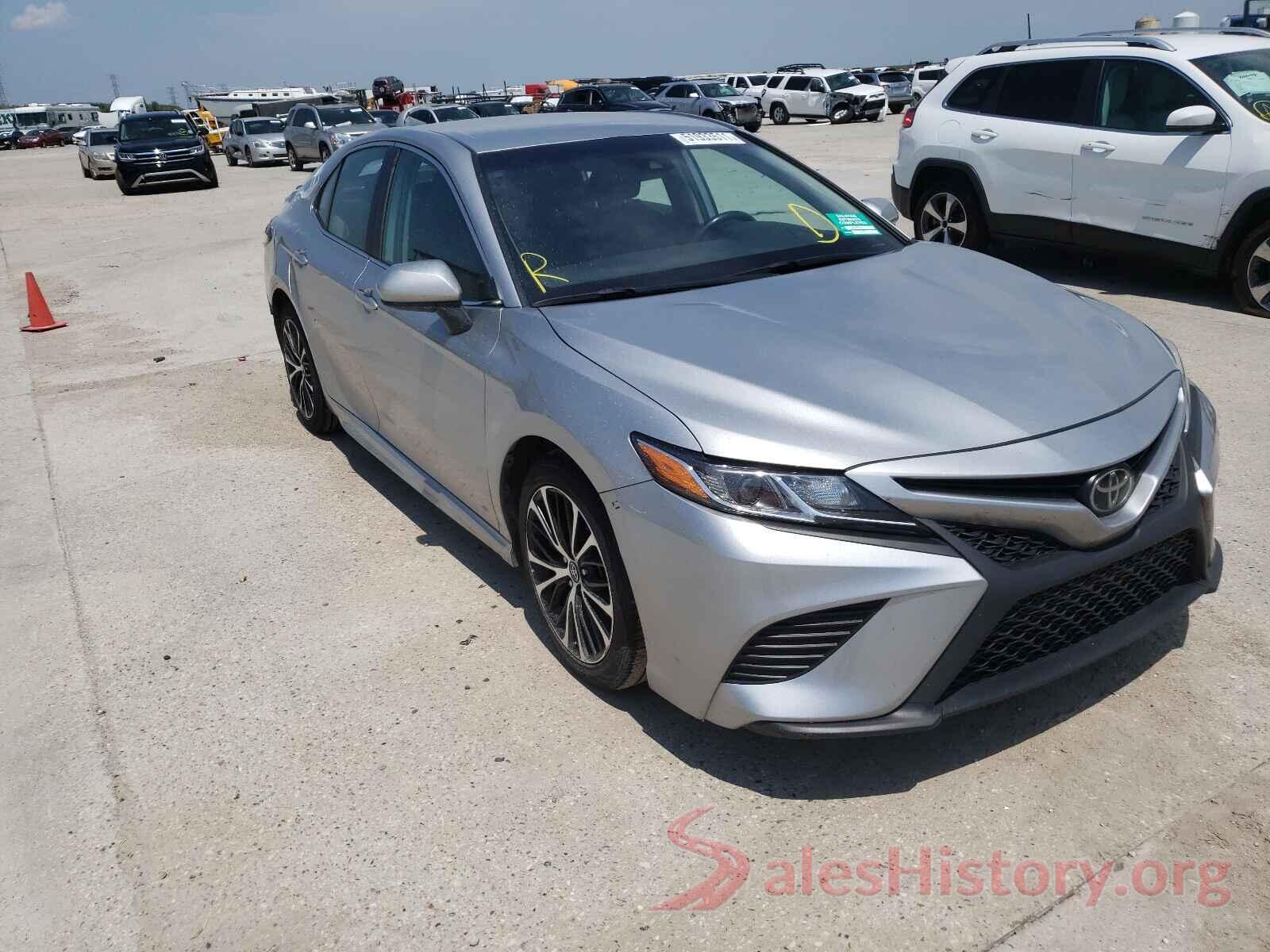 4T1B11HKXKU204796 2019 TOYOTA CAMRY