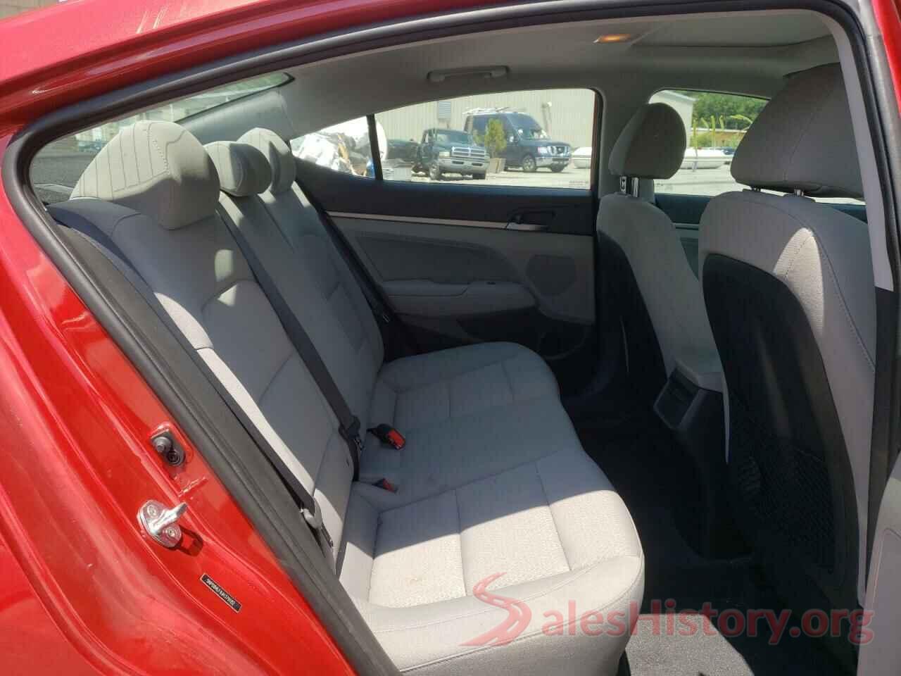 5NPD84LF9JH379182 2018 HYUNDAI ELANTRA