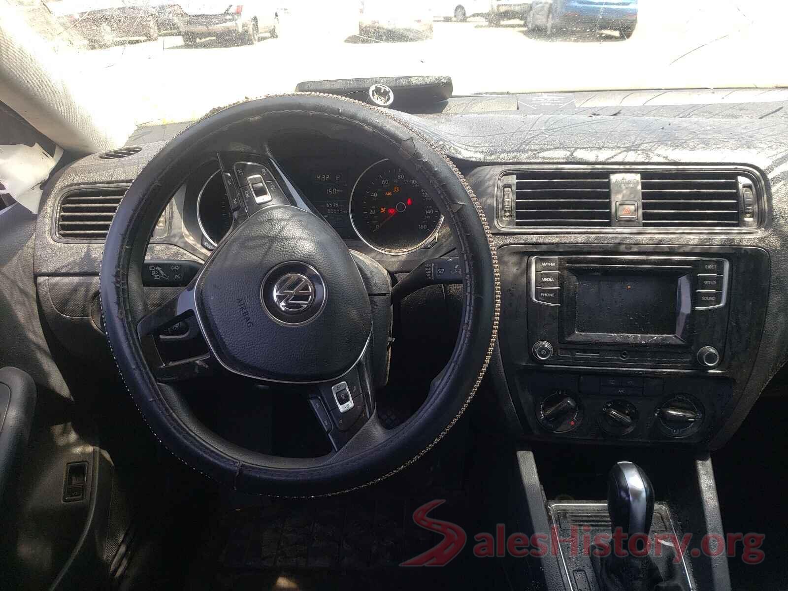 3VW267AJ1GM242467 2016 VOLKSWAGEN JETTA