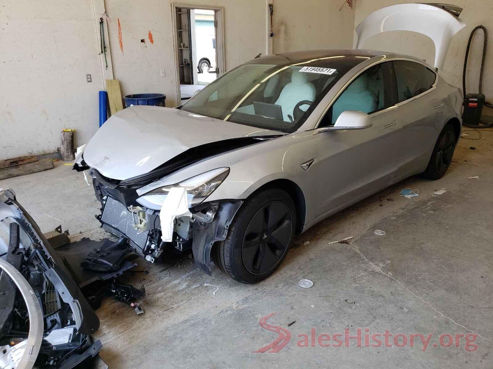 5YJ3E1EB5JF100533 2018 TESLA MODEL 3