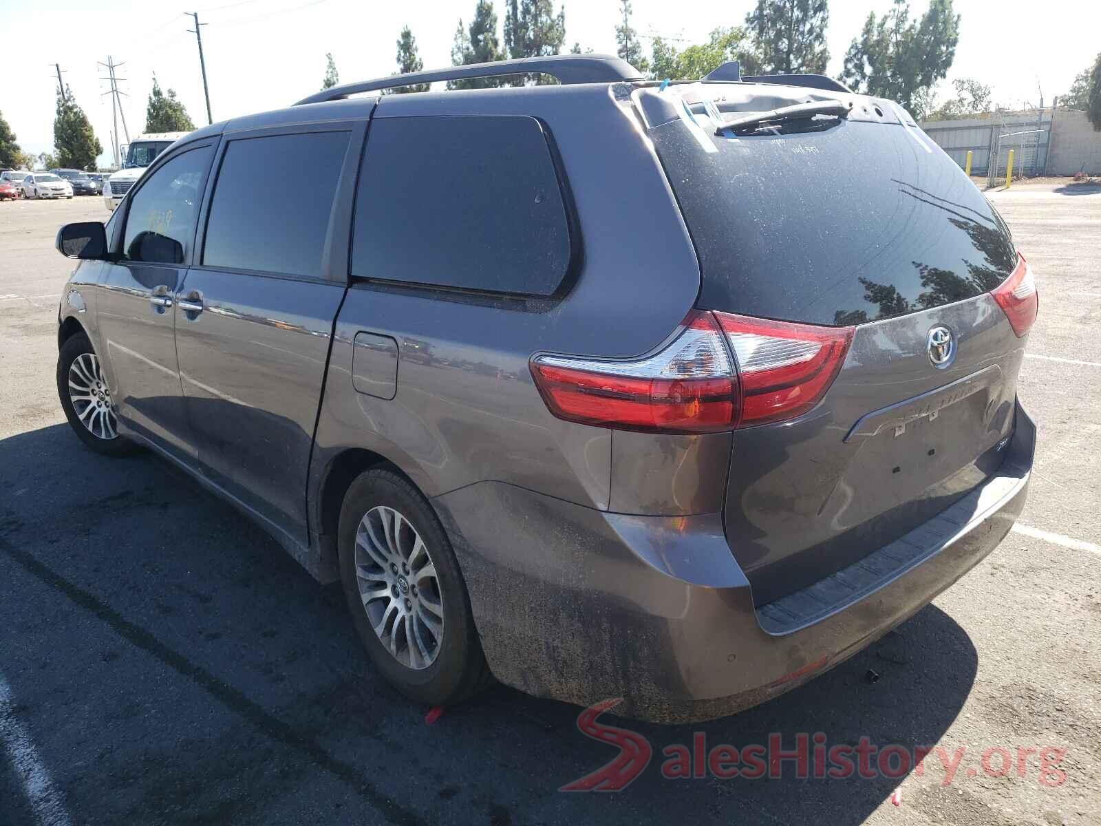 5TDYZ3DC4JS915849 2018 TOYOTA SIENNA