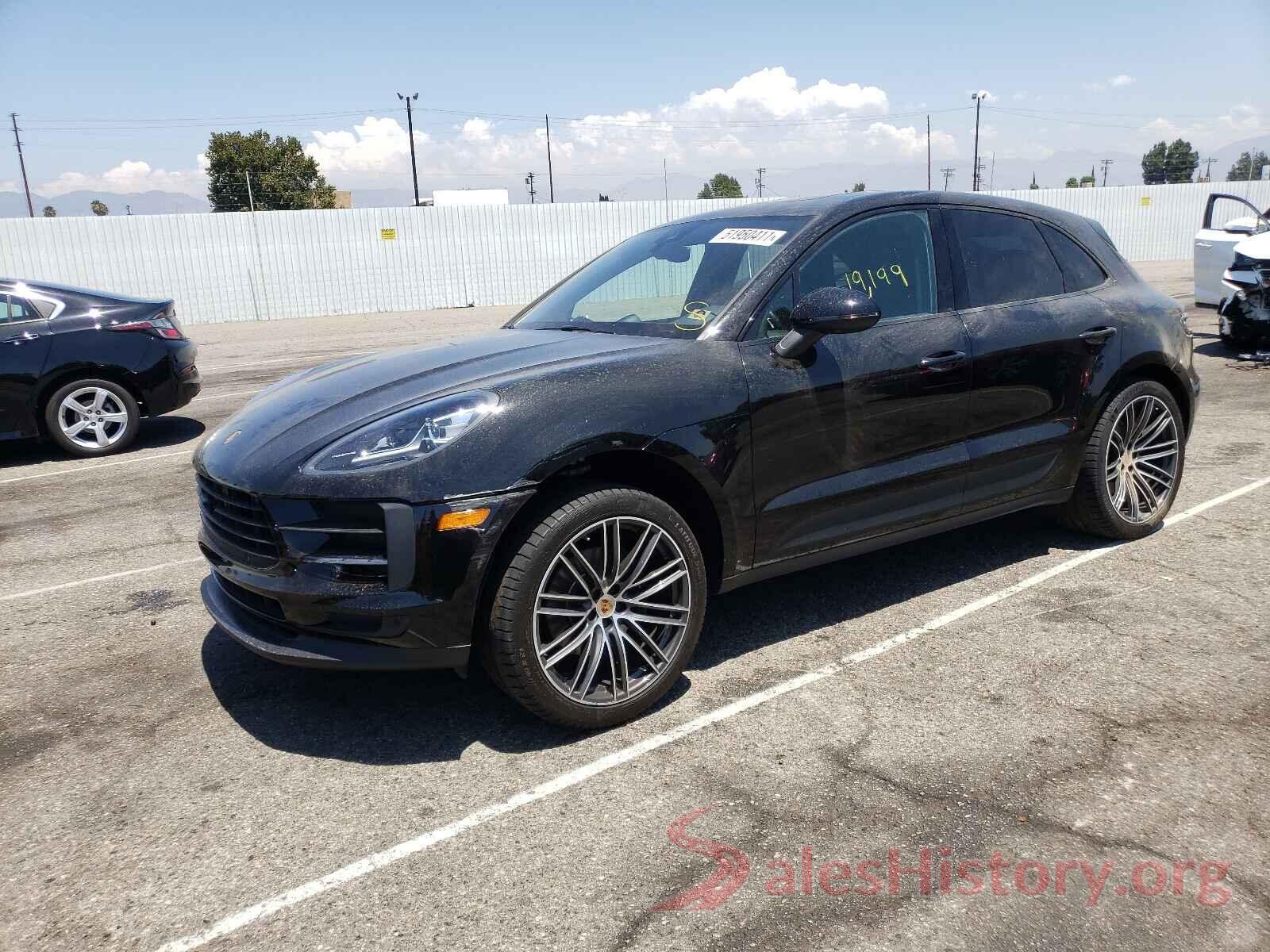 WP1AA2A59KLB09404 2019 PORSCHE MACAN