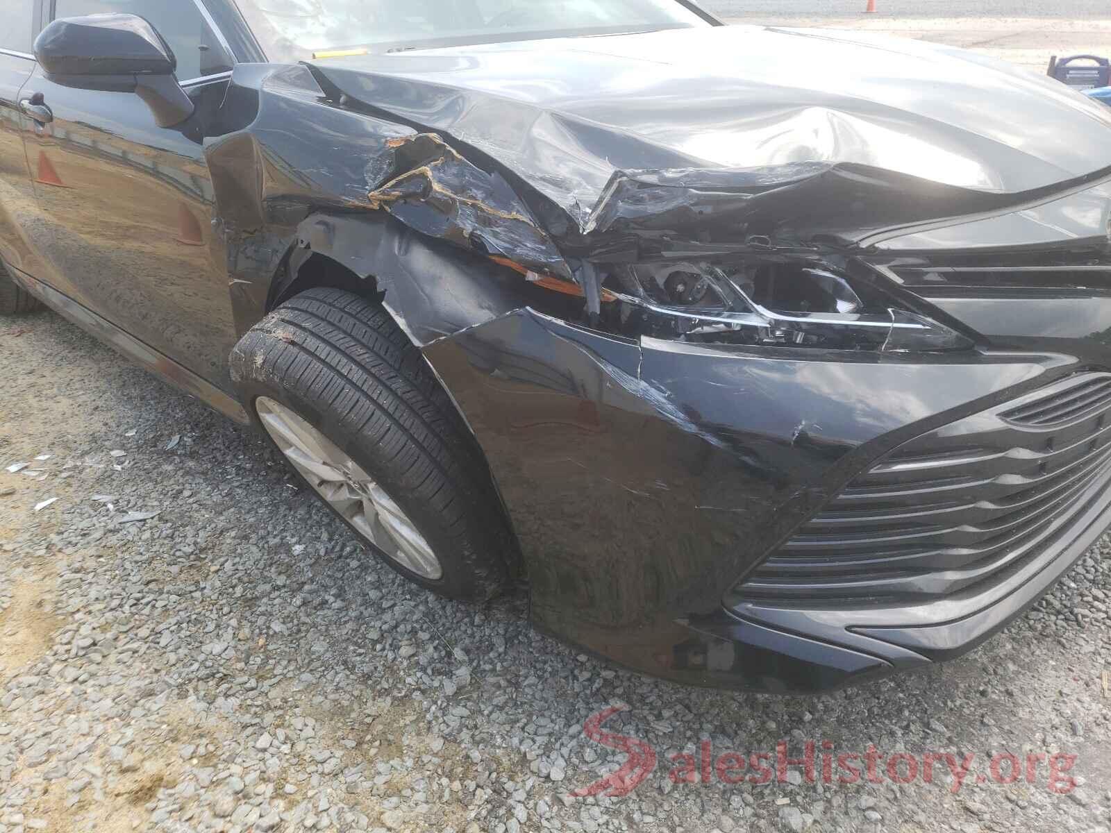 4T1B11HK3JU609235 2018 TOYOTA CAMRY