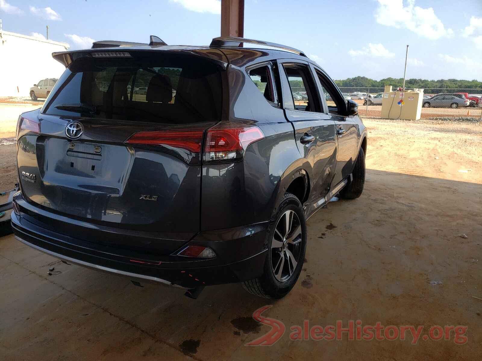 JTMWFREV8JJ194063 2018 TOYOTA RAV4