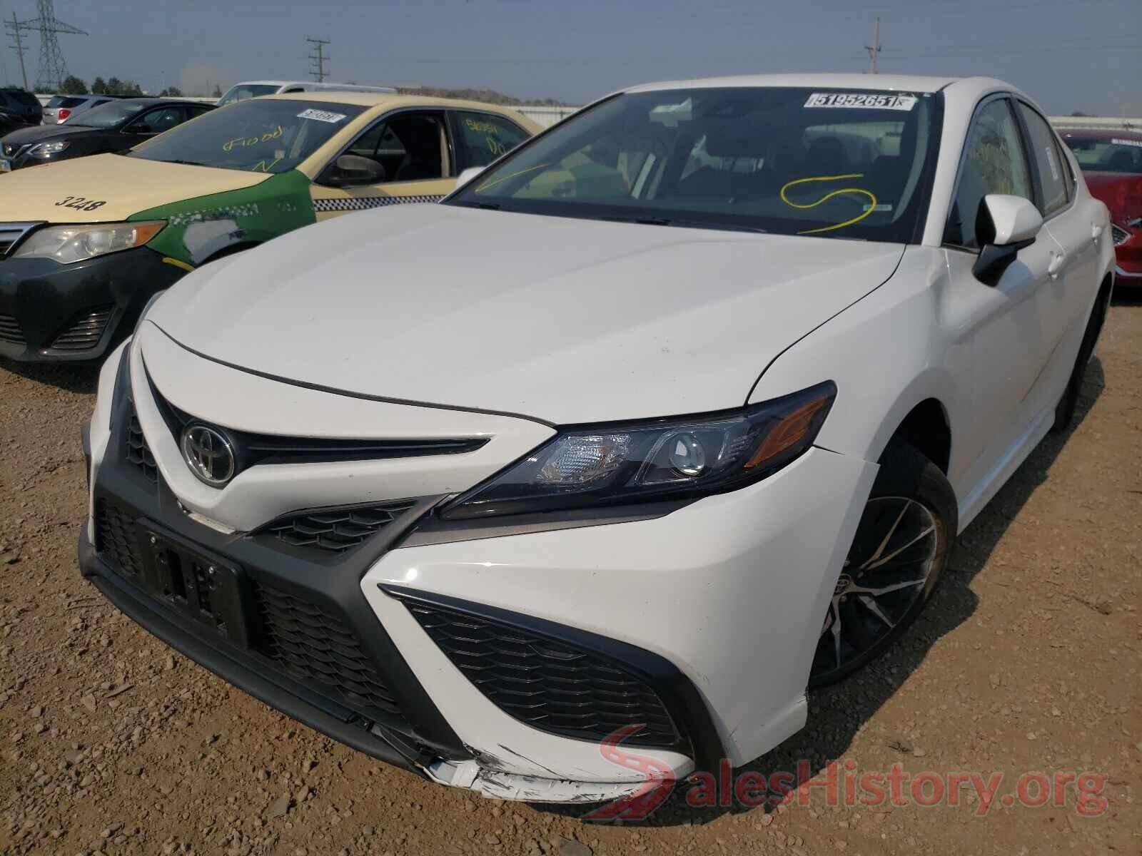 4T1G11AK3MU577245 2021 TOYOTA CAMRY