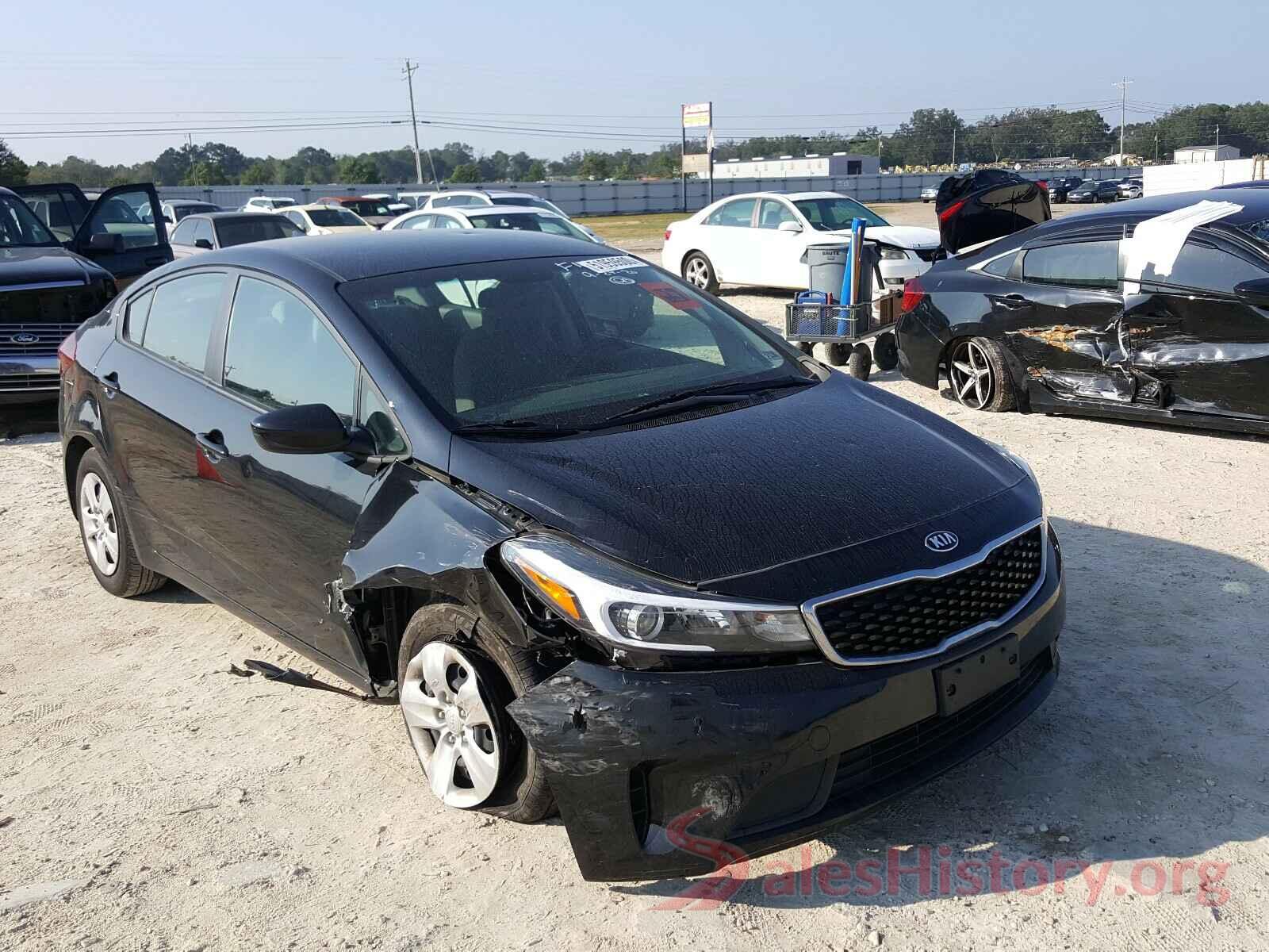 3KPFL4A73JE213098 2018 KIA FORTE