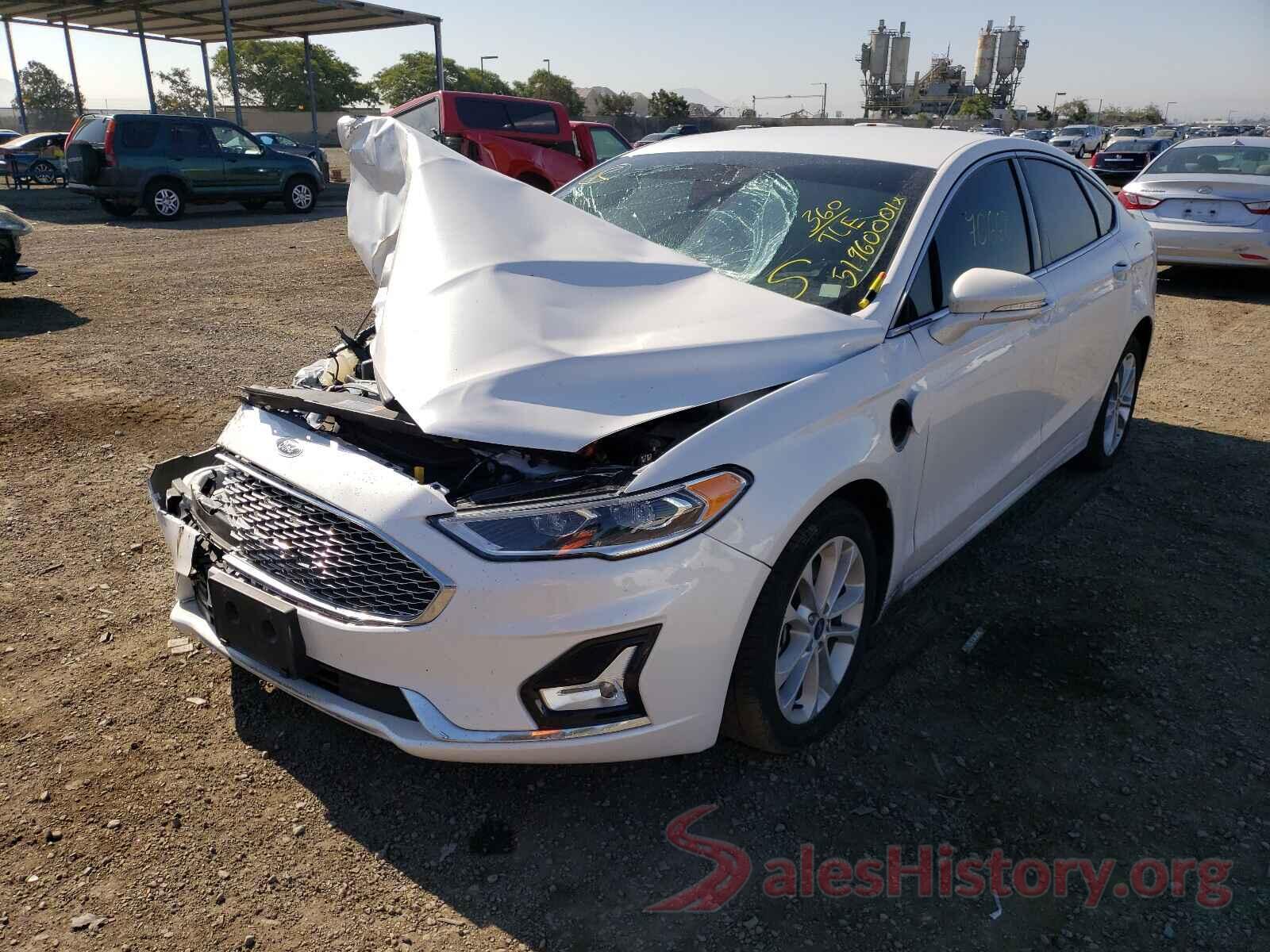 3FA6P0SUXKR216047 2019 FORD FUSION